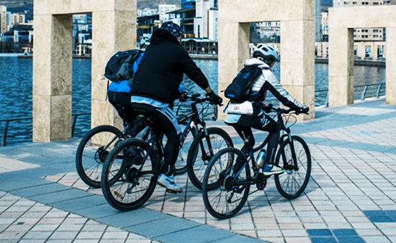 دوچرخه سواری چیتگر دوچرخه سواری در دریاچه خلیج فارس چیتگر